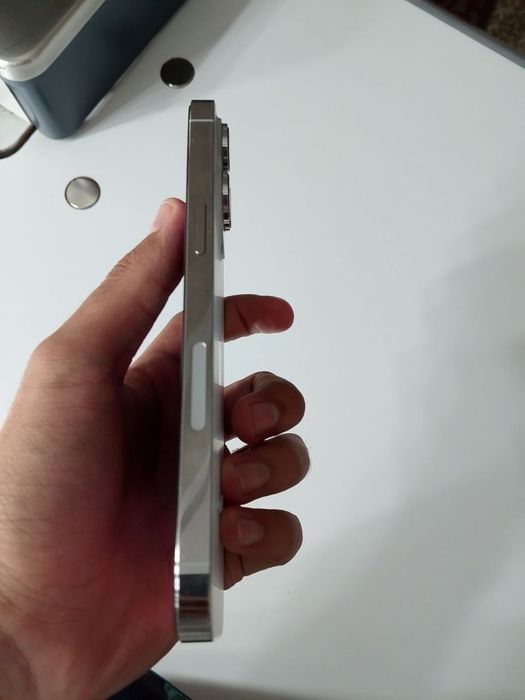 Iphone 14 pro max ideal holatda