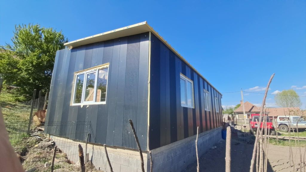 Panouri Sandwich - Îți construim un garaj atât de bun, că o să-ți vină