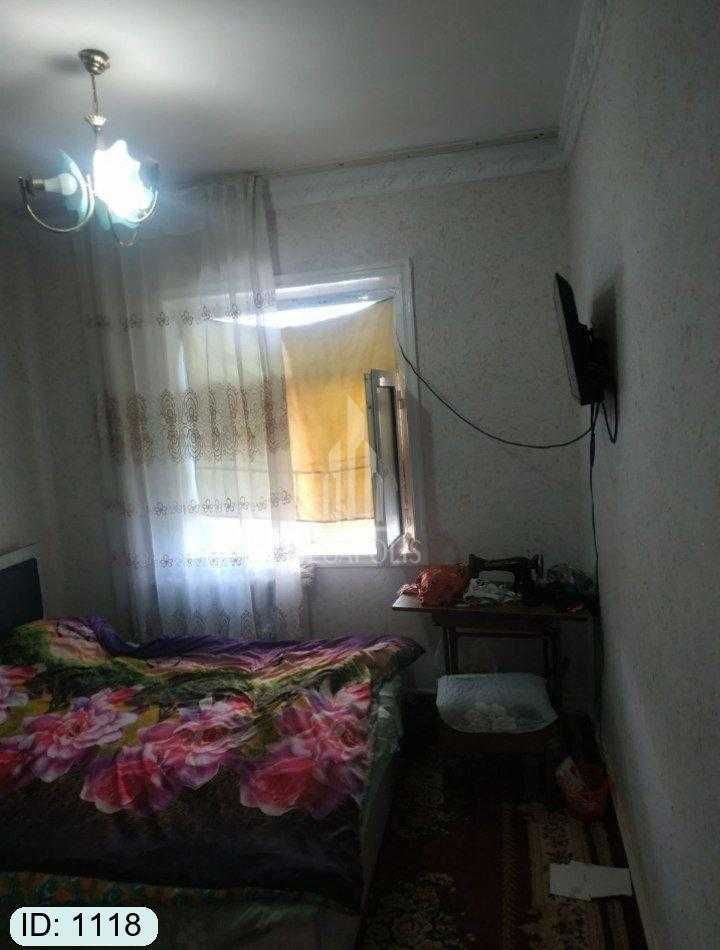 Sharq 1 da 2  xonali kvartira sotiladi №1118