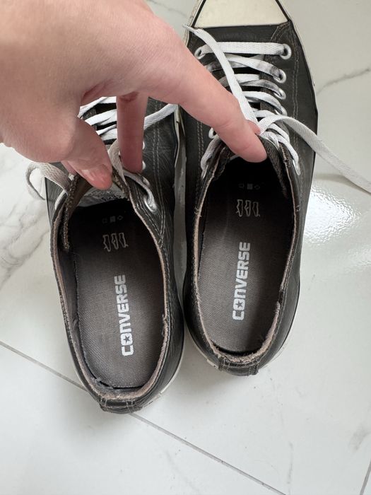 Tenisi Converse de piele 42,5
