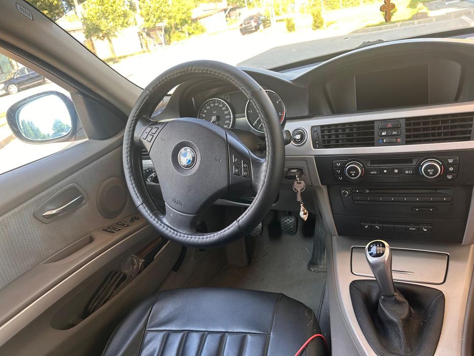 Vând bmw 318d break