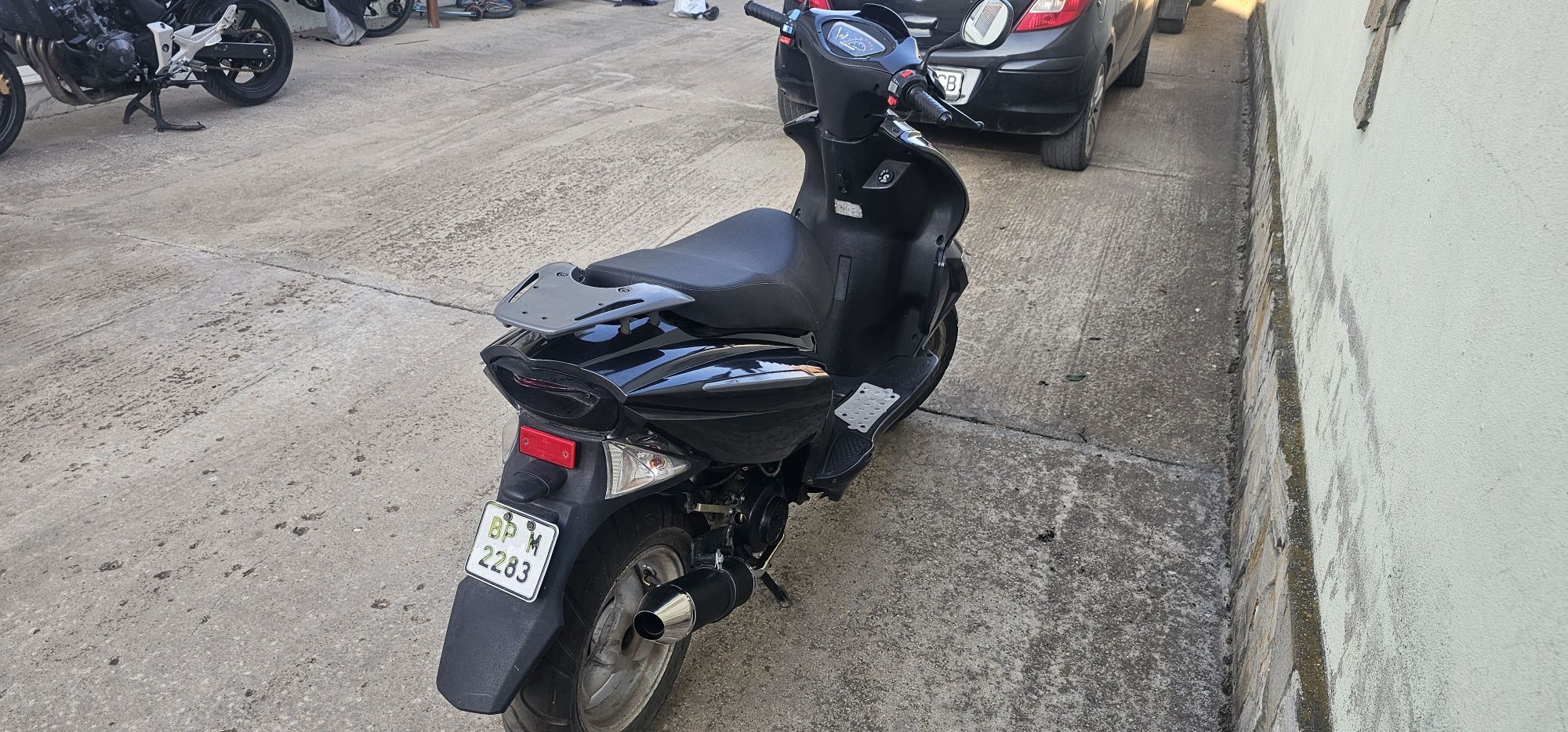 Скутер Baotian BT49QT-12E Rocky