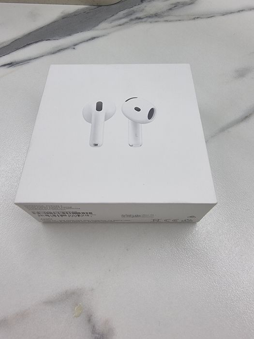 Продам новые air pods 4