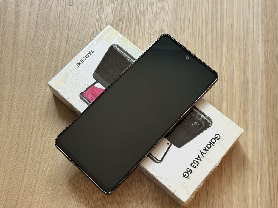 Samsung Galaxy A53 5G; 128 GB; Impecabil