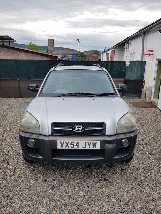 Carlig remorcare Hyundai Tucson 2006 - 2010 SUV 4 Usi (703)