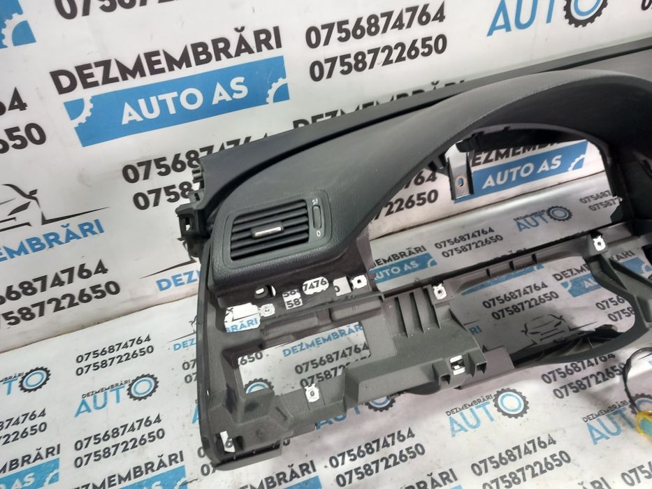 Plansa bord vw Passat b6 2006