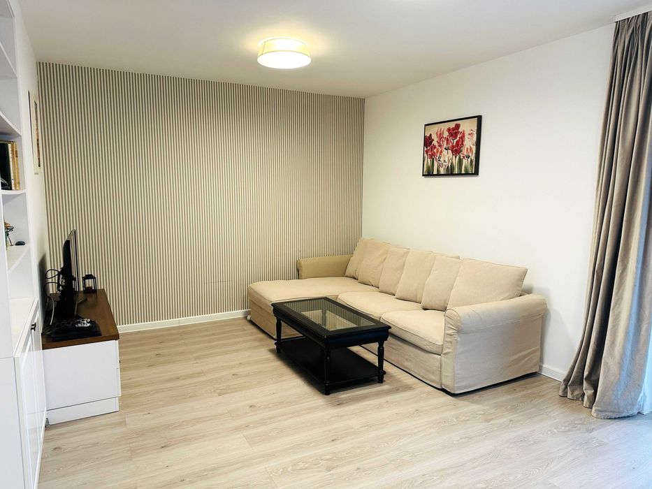 Proprietar - vand duplex complet mobilat si utilat.