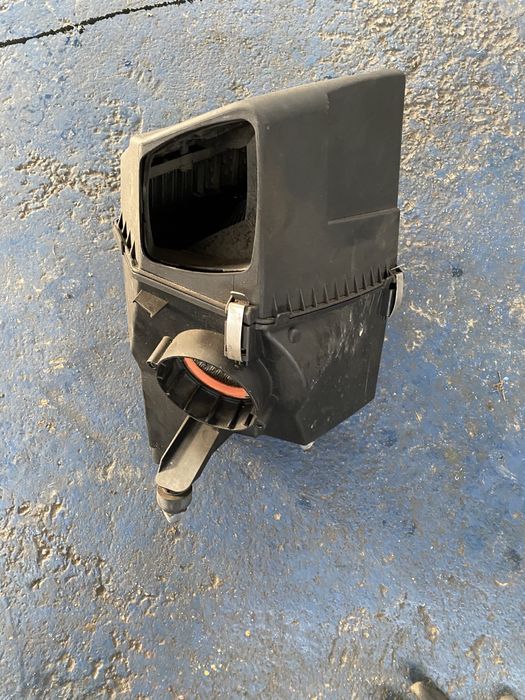 Carcasa filtru aer audi a6 c6 4f 2.0tdi caha cagb blb bre
