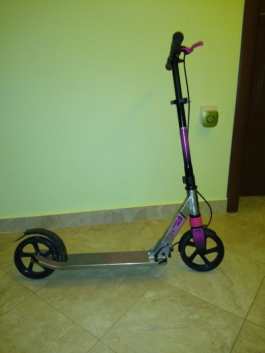 Тротинетка  OXELO MID 9 - XL. Лилав цвят.По-бърза и удобна. ,.