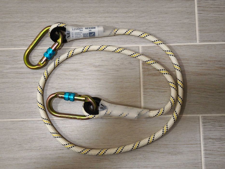 Irudek защитна екипировка - колан, статично въже и два карабинера