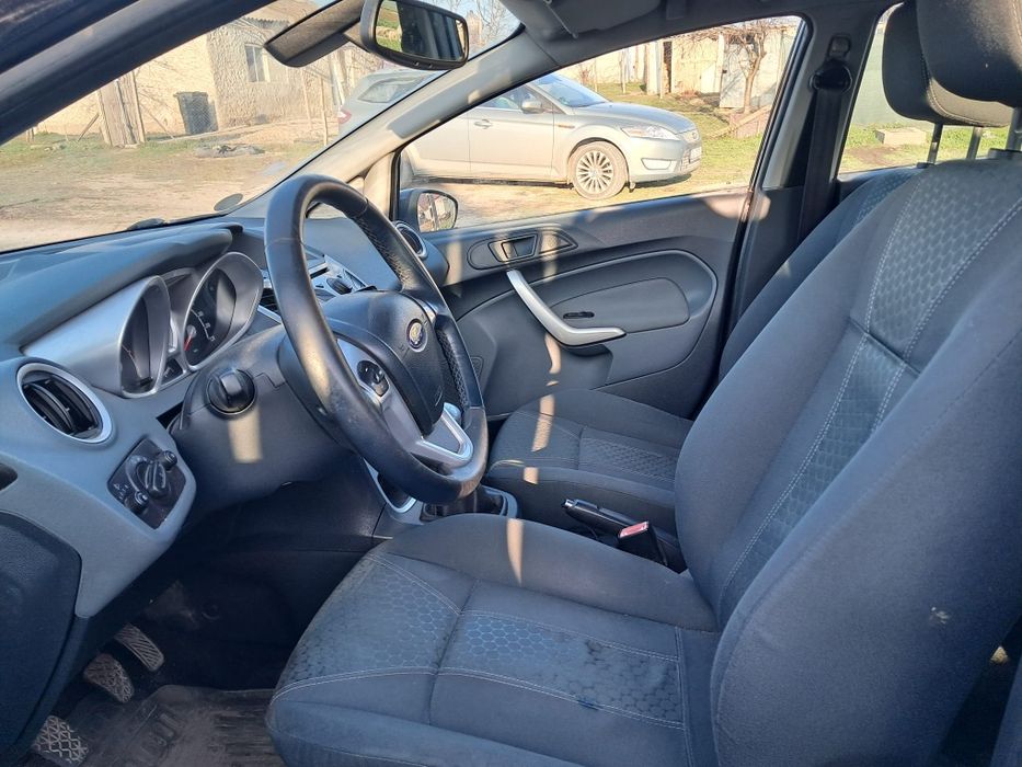 Ford fiesta de vânzare
