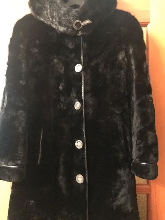 Зимняя шуба мутон с норковой отделкой