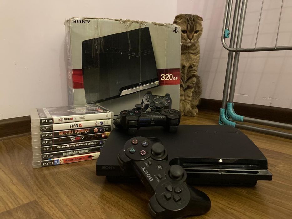 Продам PS3 в отличном состоянии