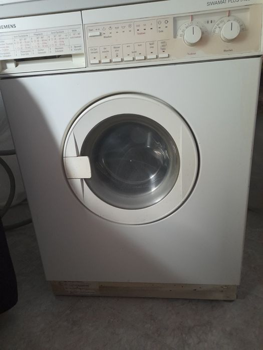 Пералня със сушилня Сименс