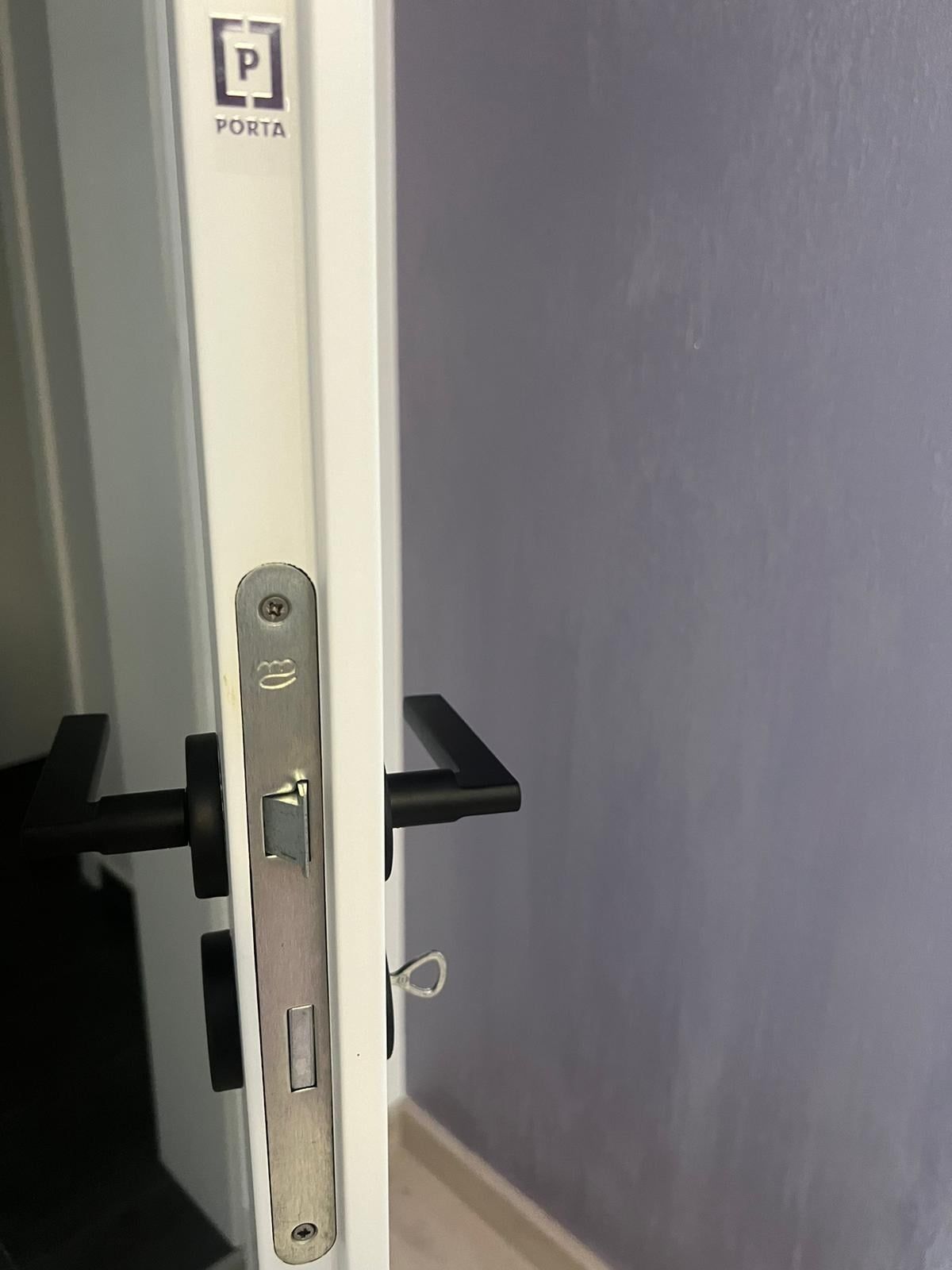 Vând ușa interior La Porta spaniola
