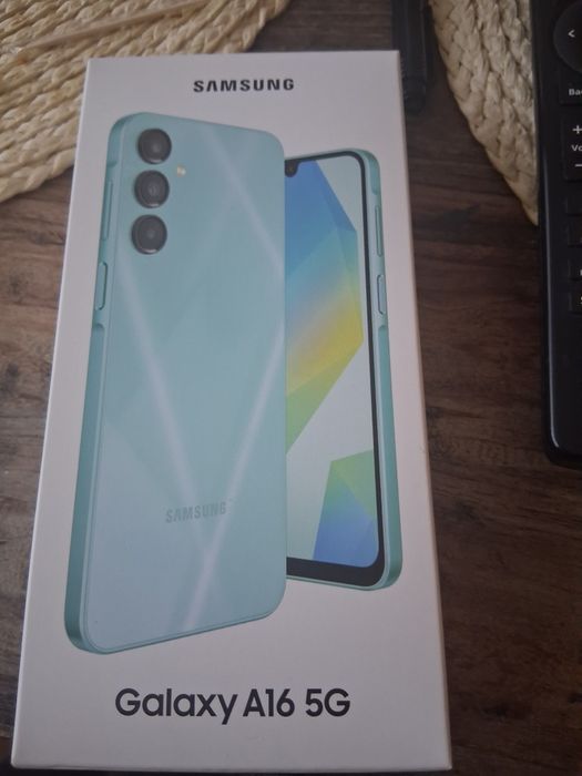 Телефон Самсунг А16