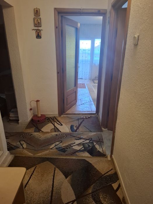 Vând apartament 3 camere decomandat Obcini