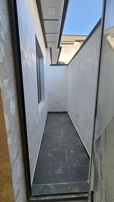 Назарбекда ховли Катта иттифокда жойлашган