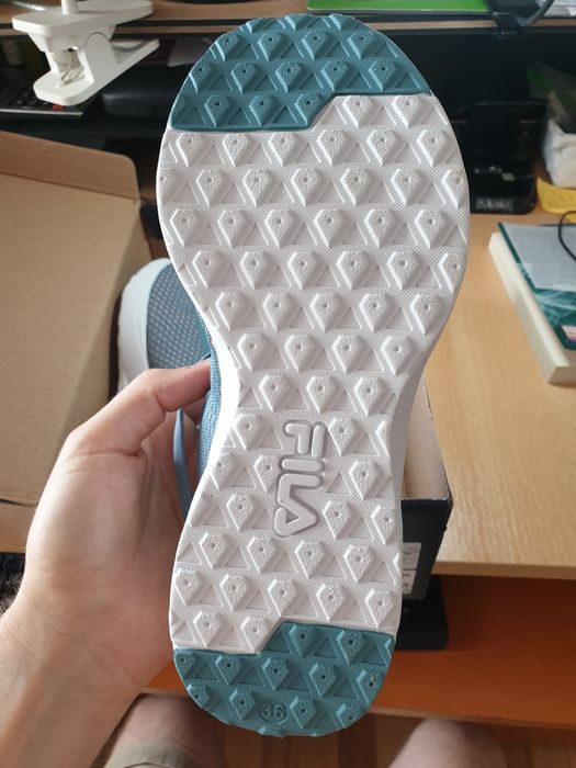 Vand adidași FILA - 36