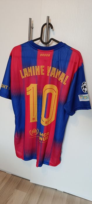 Vând tricou Fotbal Lamine Yamal măsură M