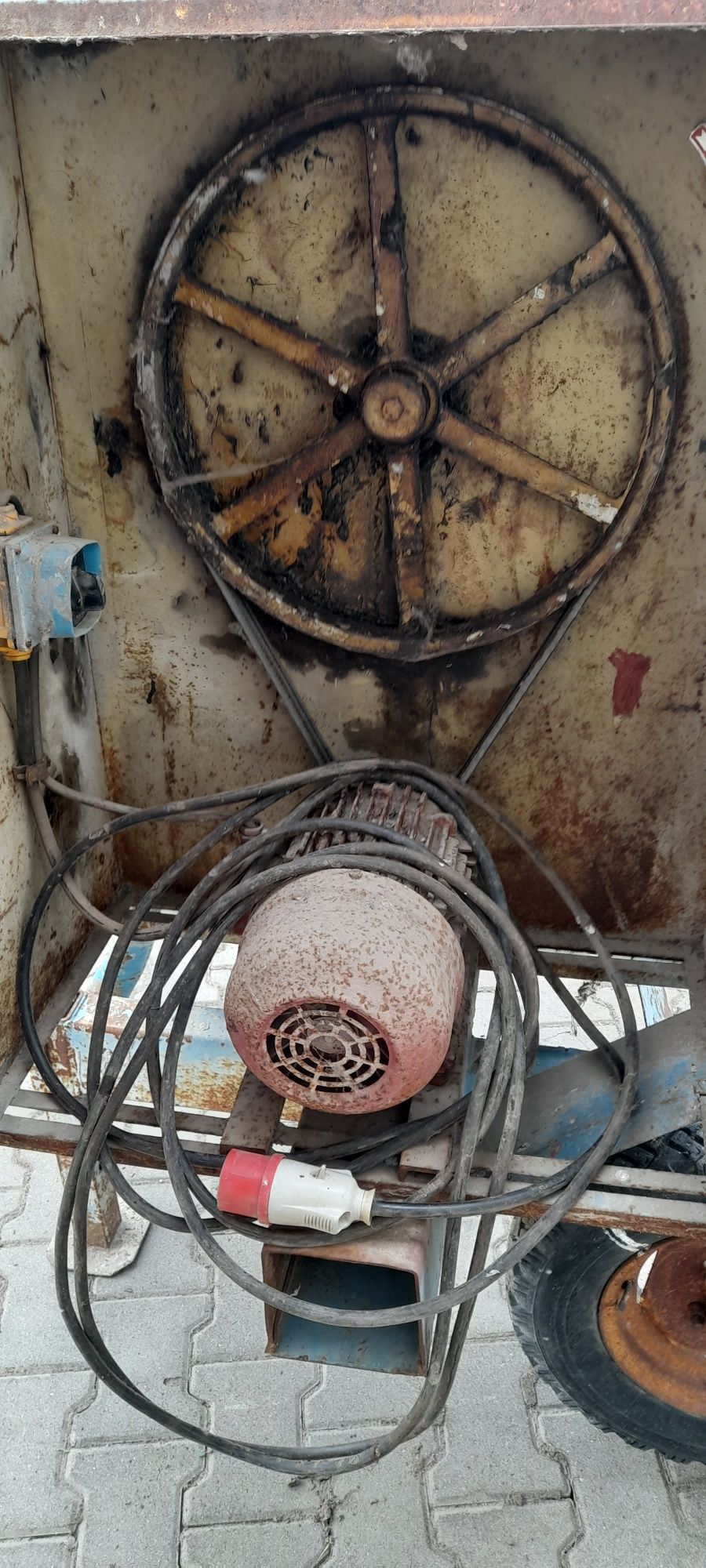 Vând popi metal construcții