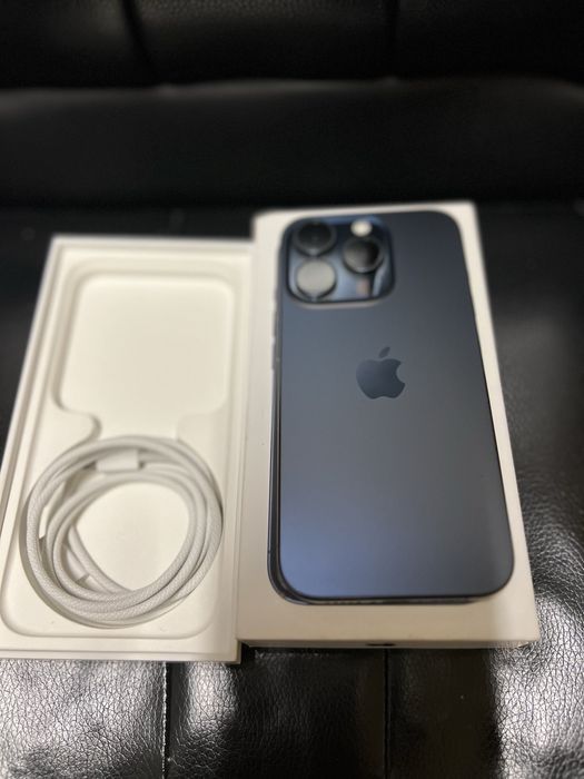 iPhone 15 Pro / Blue Titanium / като НОВ !!!
