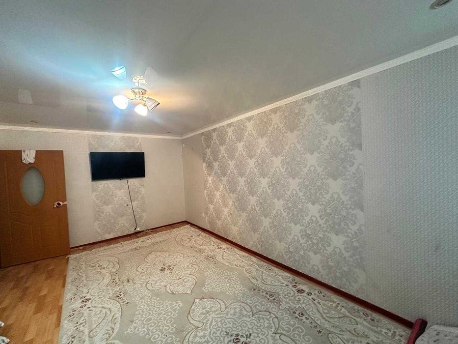 Продается 4 комн квартира в мкр-не Коктем