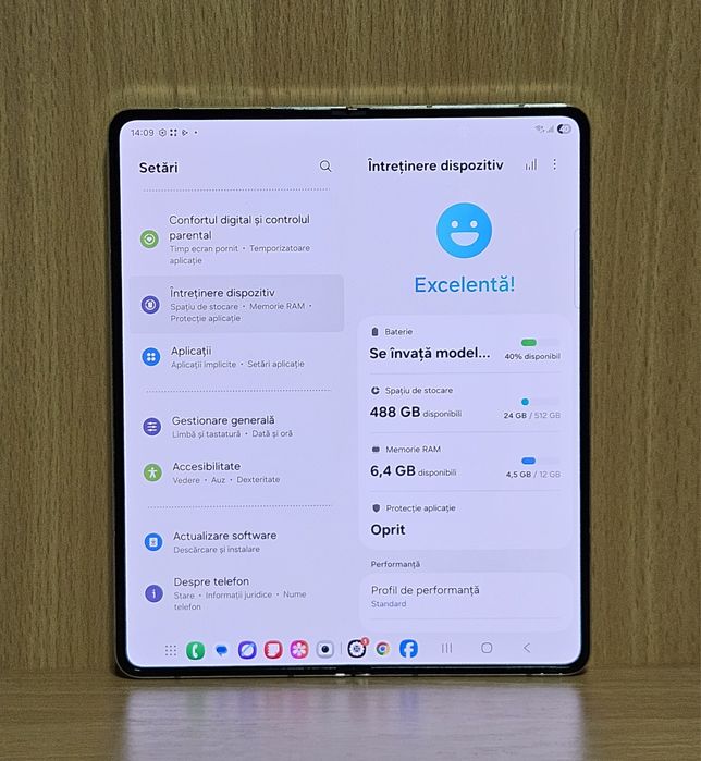 Samsung Z Fold 5 512 GB 12 GB RAM