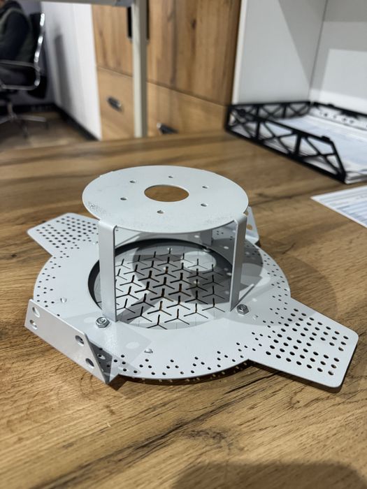 Кронштейн для яндекс станции и пожарных датчиков сигнализации