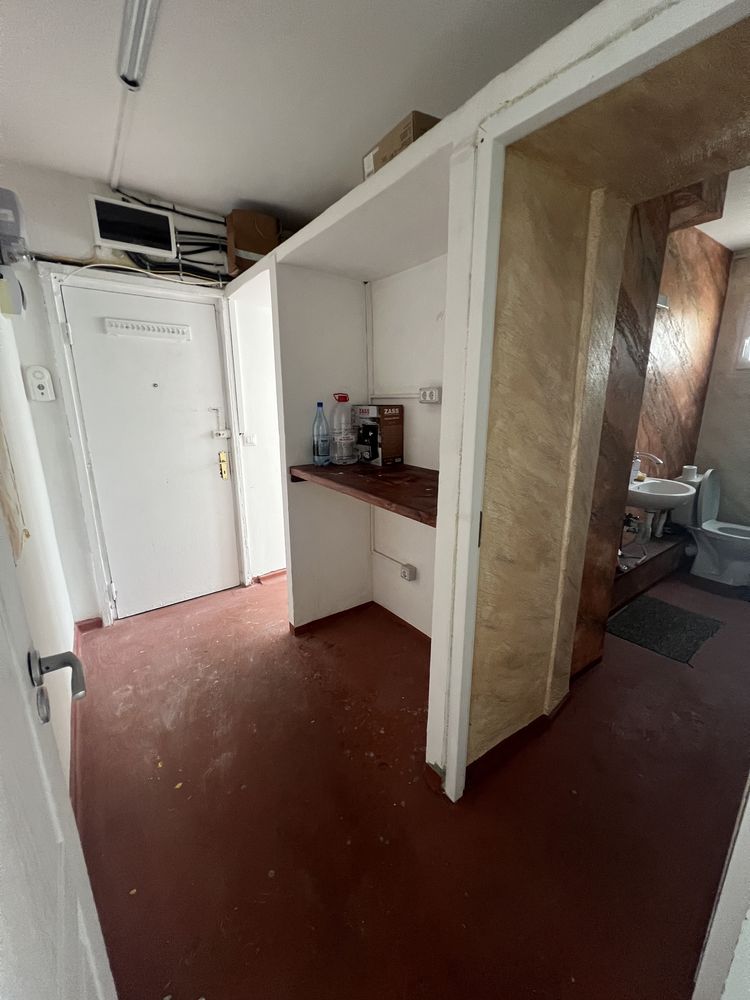 Inchiriez spatiu comercial - Smirodava