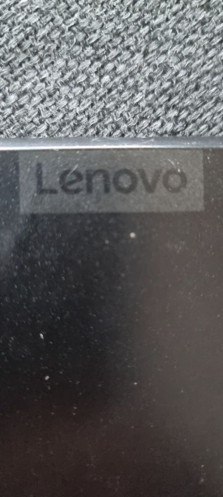 Продавам таблет Lenovo