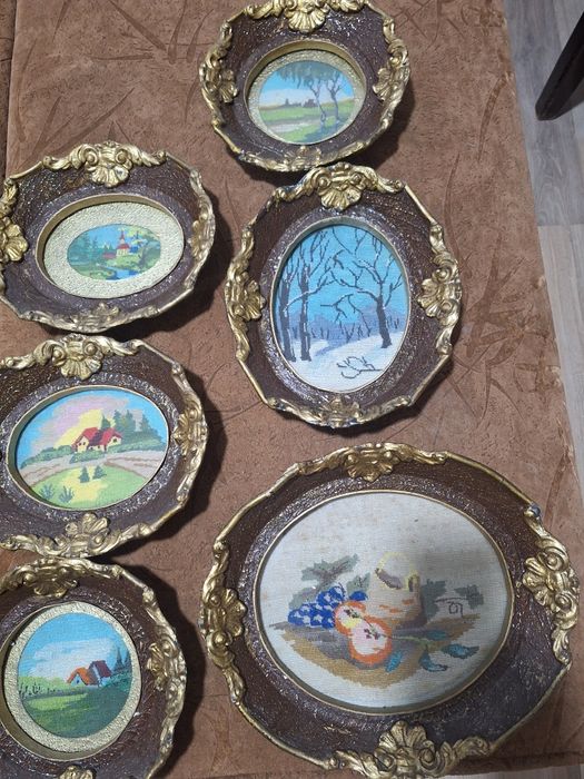 Tablouri perete  cu rame