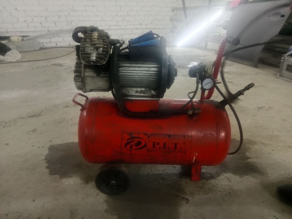 Компрессор масляный P.I.T. 55028 PRO