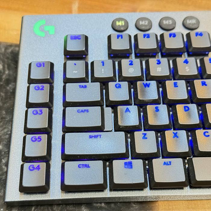 Vand tastatura gaming Logitech G815 RGB aluminiu (tactile)