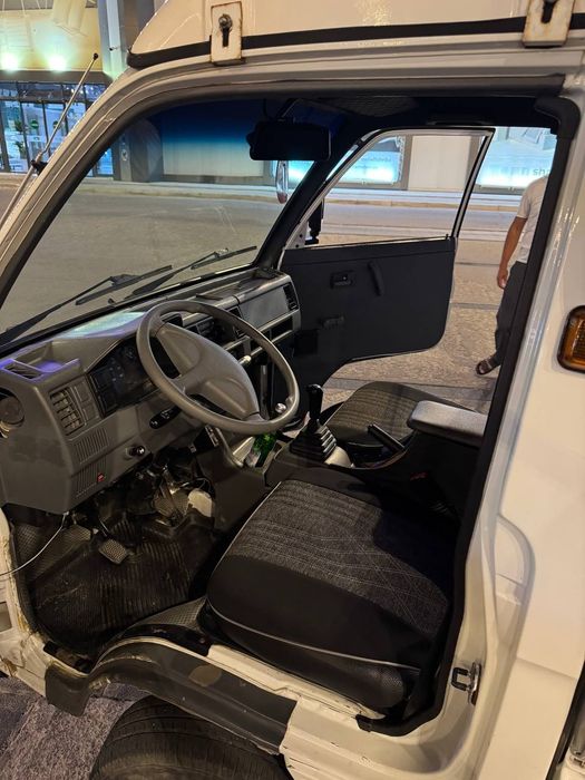 Labo 2023 yil 121000km yurgan narhi 7200$