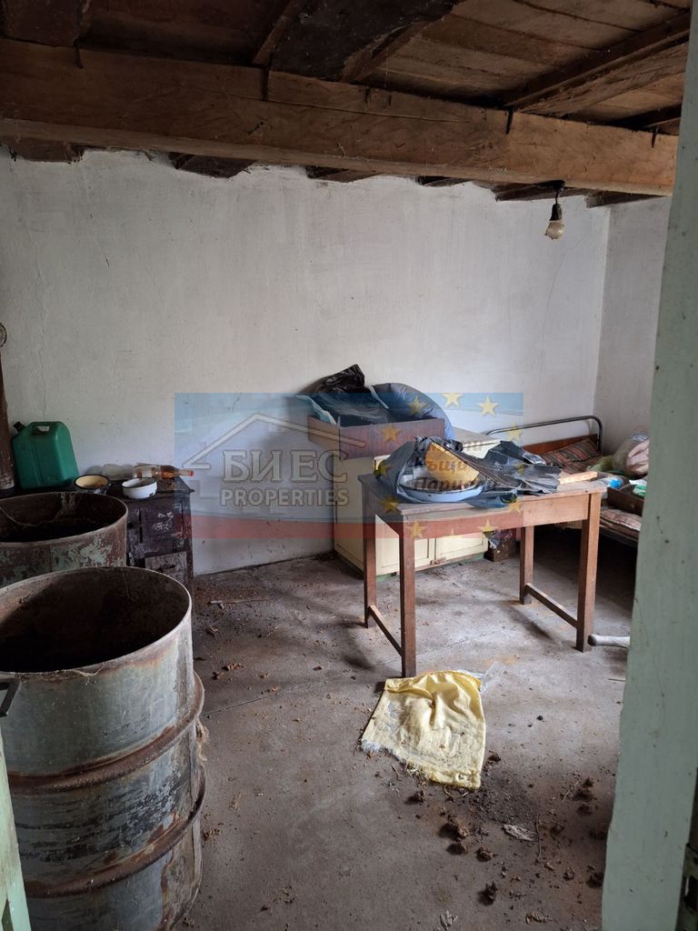 Продава се Къща в с. Кременик, Област Кюстендил - 130 кв.м за 334 €/кв.м - Снимка #7