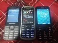 Vand 3 telefoane sit in stare buna si lebere de retea pretul pe bucata