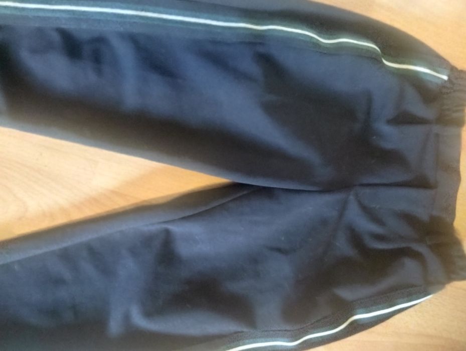 Hanorac nou + pantaloni noi