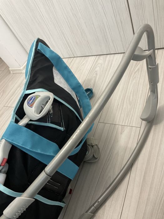 Scaun balansoar bebelusi