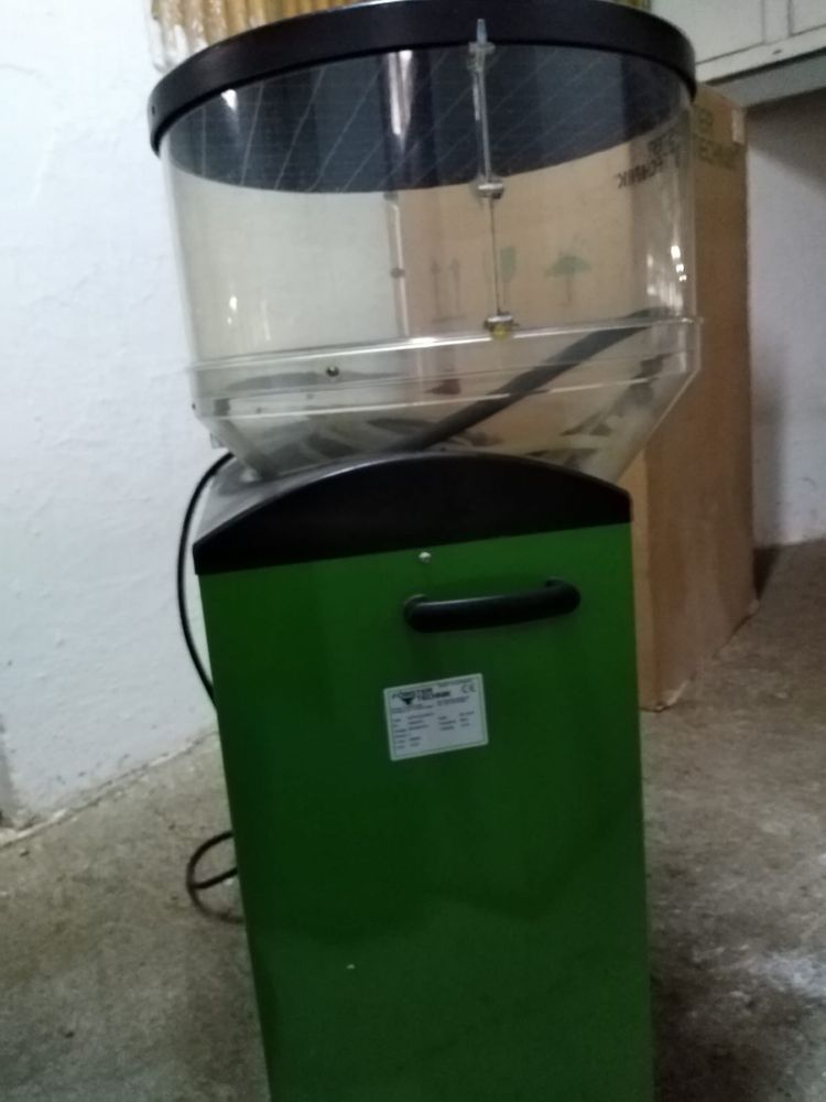Automat pentru alaptarea mieilor și iezilor Förster Technik® ECO Lamb