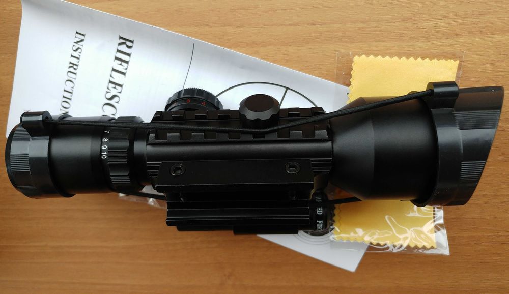 Оптика с лазерен прицел /модел M9 3-10x42/