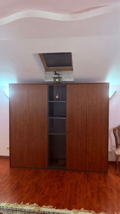 Продается шкаф в хорошем состоянии