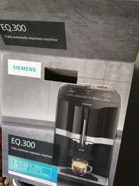Aparat de cafea automat Siemens EQ300 fabricat 2023