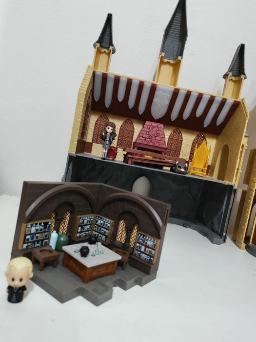 Хари Потър - замъкът Хогуортс