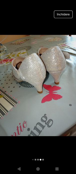 Pantofi eleganți fetiță