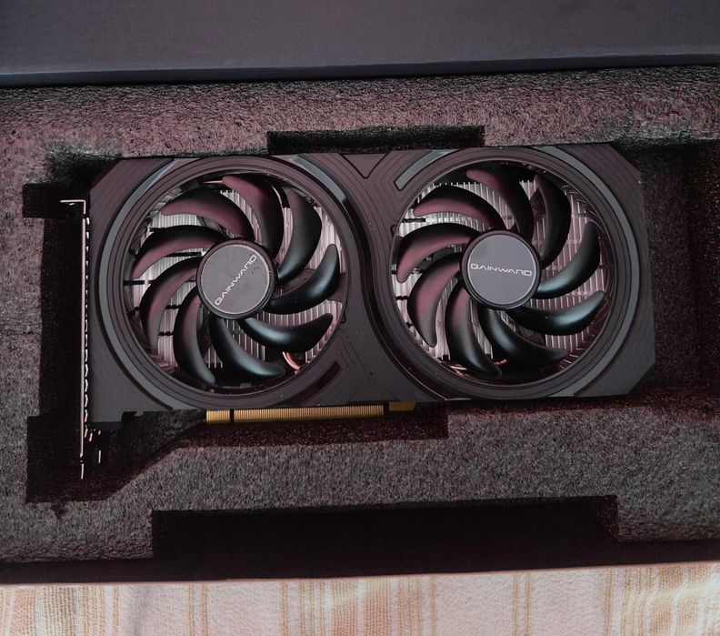 Placa video Gainward GeForce RTX 4060 PYTHON II 8GB GDDR6 128-bit