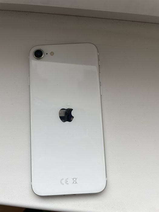 Iphone SE 2020 Отлично състояние