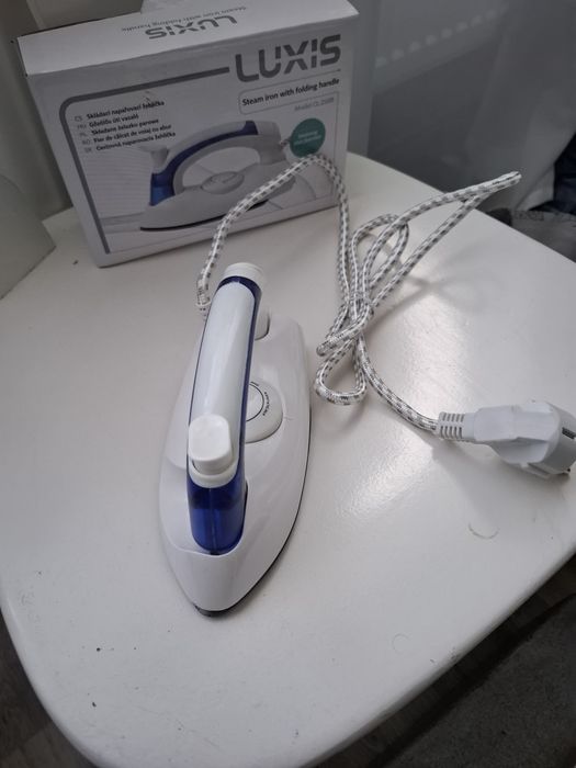 Fier de călcat Luxis model CL-258B