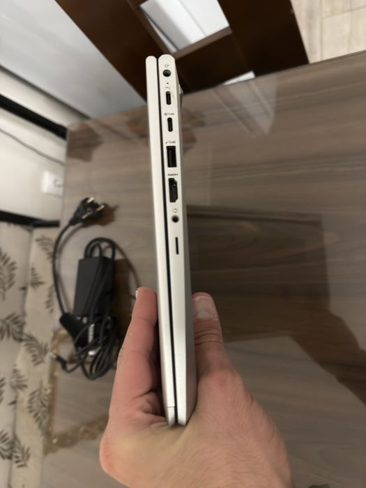 Laptop Hp Elitebook 640 G10 I5 13th 16Gb 256Gb NVMe