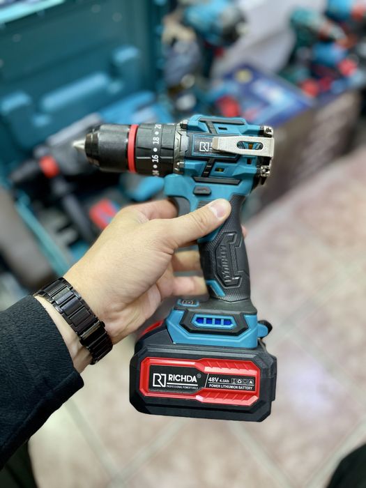 в наличии Аккумуляторный шуруповерт РИЧДА, RICHDA.